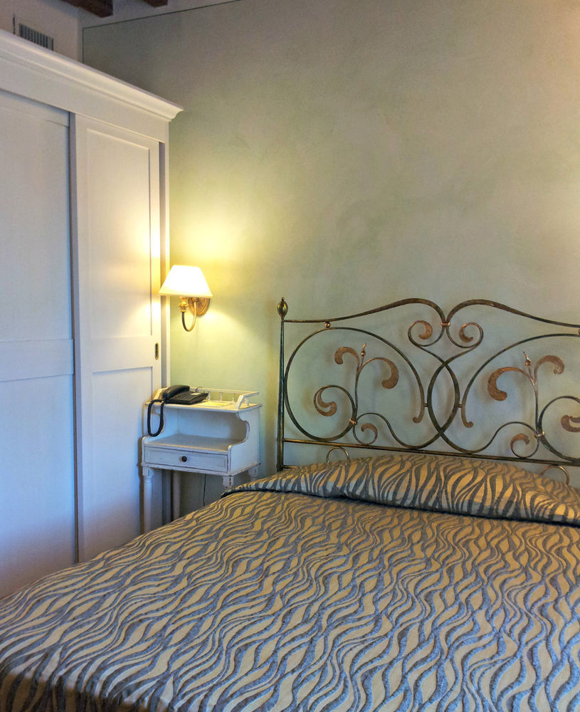 Borgo Sant'Ippolito Country Hotel Ginestra Fiorentina Eksteriør billede