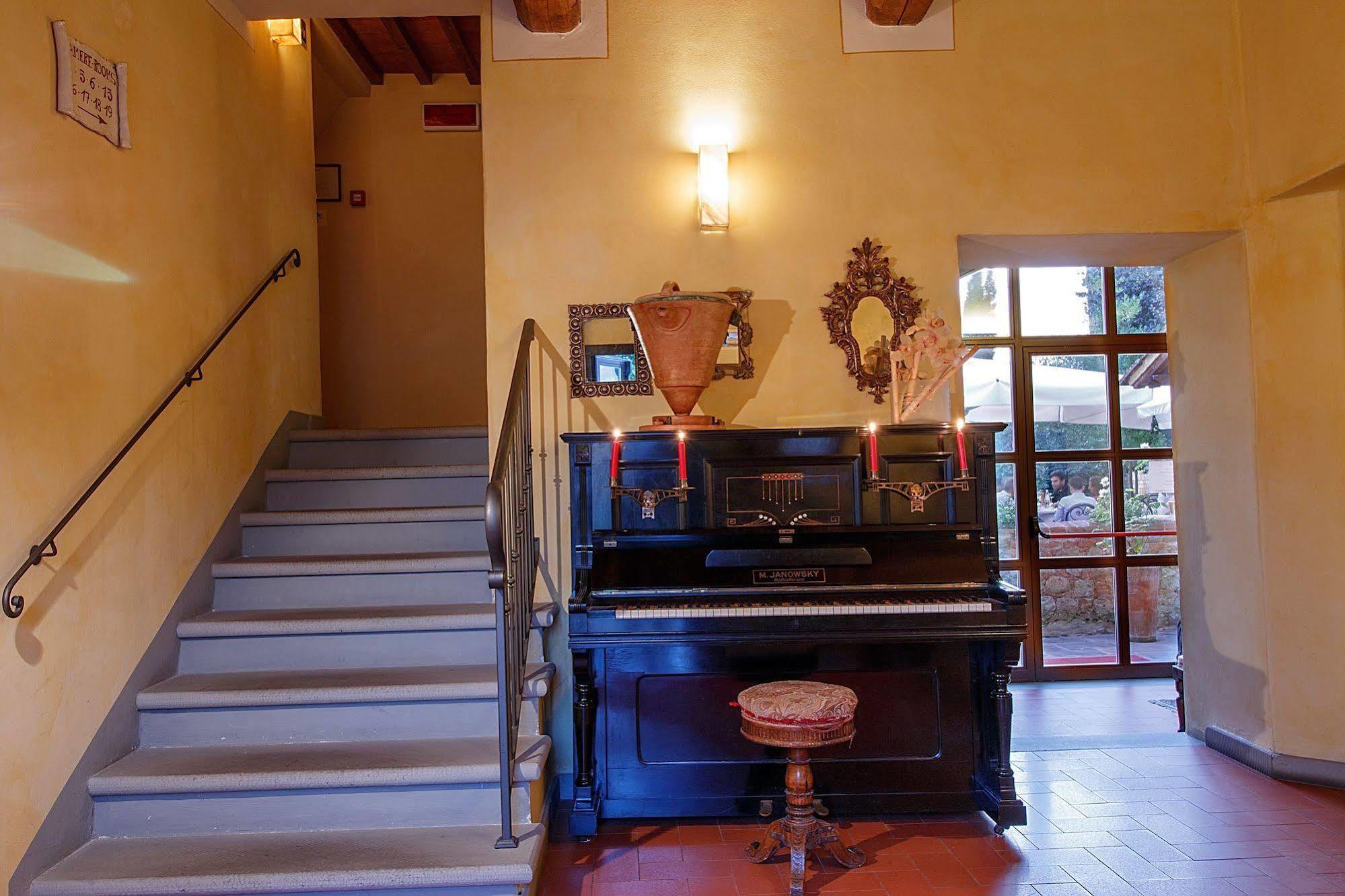 Borgo Sant'Ippolito Country Hotel Ginestra Fiorentina Eksteriør billede